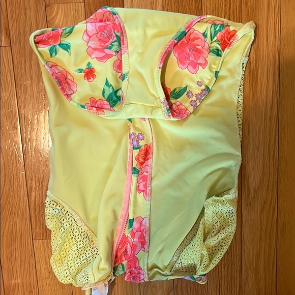 Art Class Yellow Floral Kids Swim One Piece - Picture 6 of 6